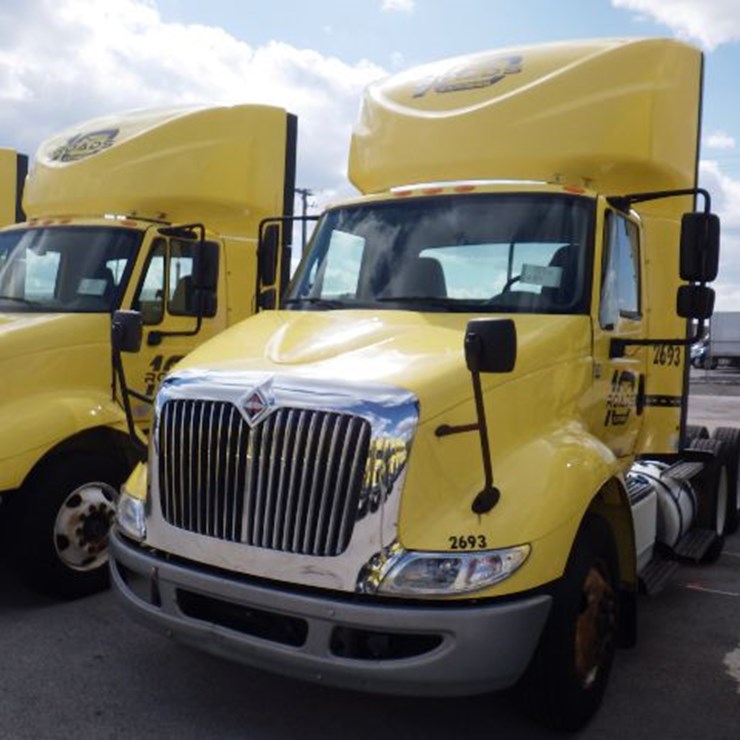 2016 INTERNATIONAL 8600