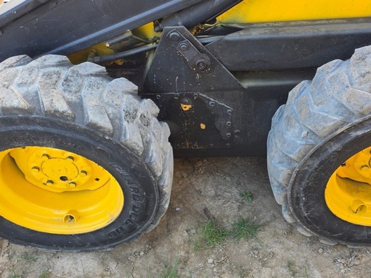 1988-new-holland-l555-image-25