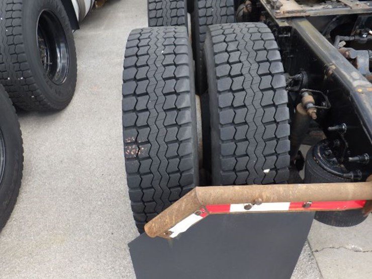 2016-international-8600-image-13