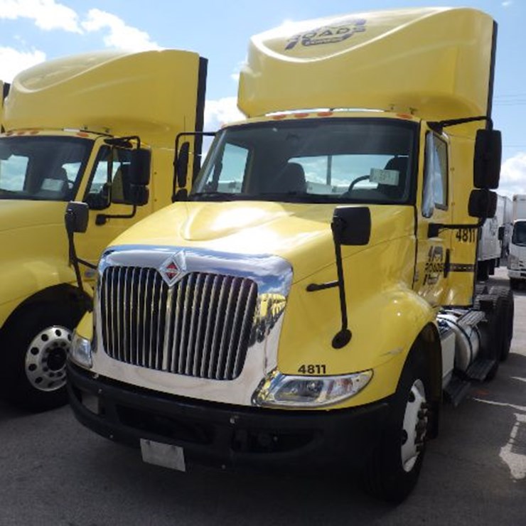 2016 INTERNATIONAL 8600