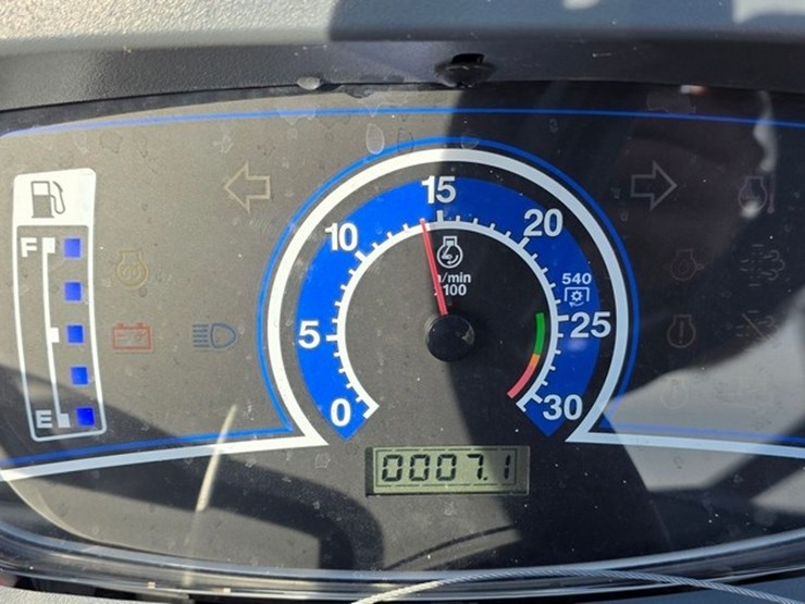 2022-massey-ferguson-1825e-image-49