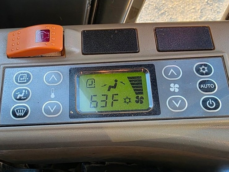 2014-case-cx160c-image-91