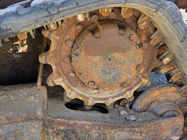 2015-bobcat-t450-image-28