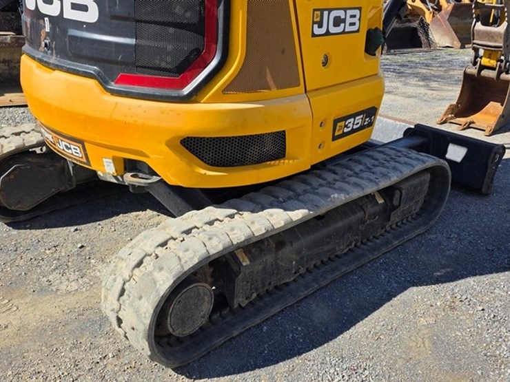 2021-jcb-35z-1-image-25