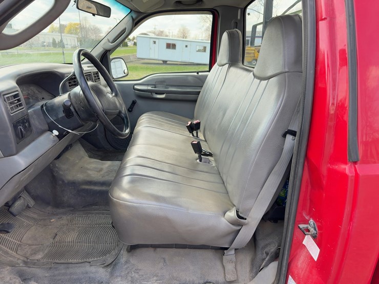 2003-ford-f250-xl-image-16