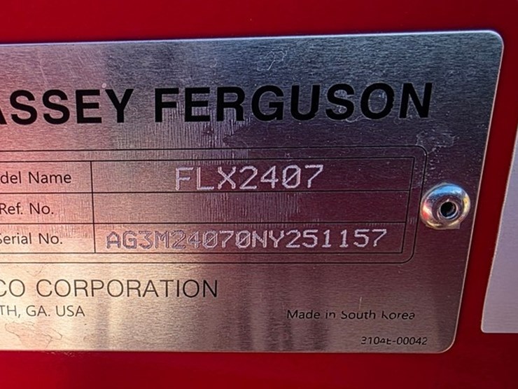 2022-massey-ferguson-1825e-image-32