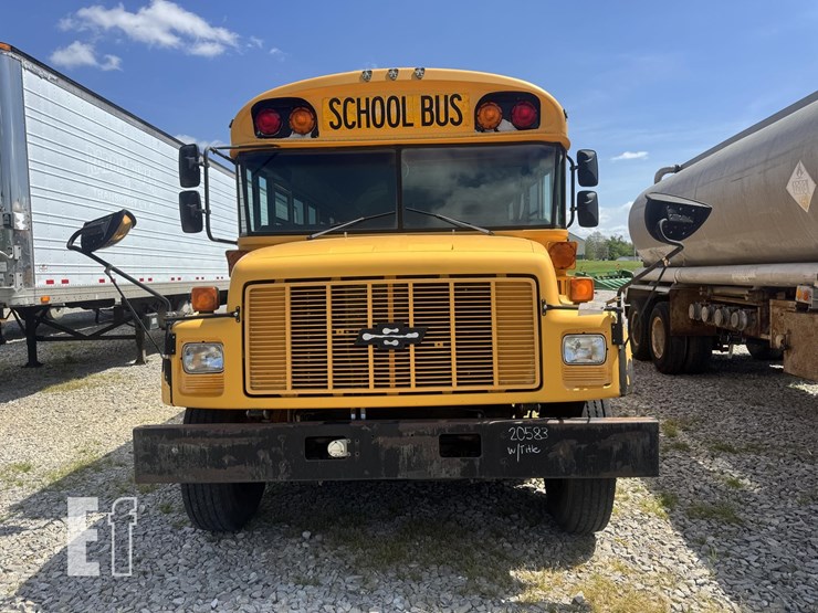 2000-caterpillar-3126-image-2