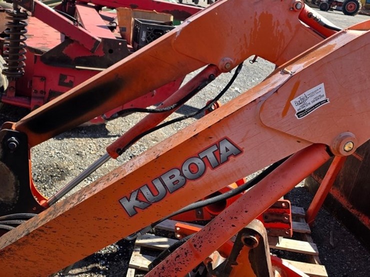 kubota-la1953-image-14