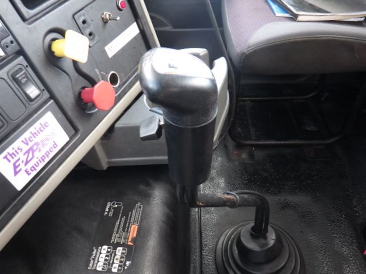 2016-international-8600-image-19