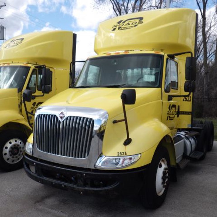 2016 INTERNATIONAL 8600