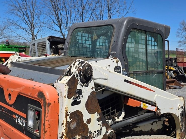 2015-bobcat-t450-image-17