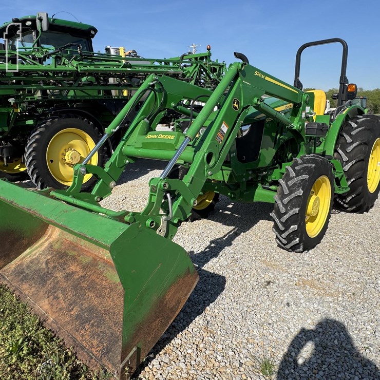 2022 JOHN DEERE 5055E