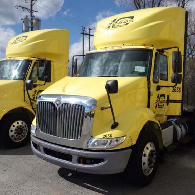 2016 INTERNATIONAL 8600