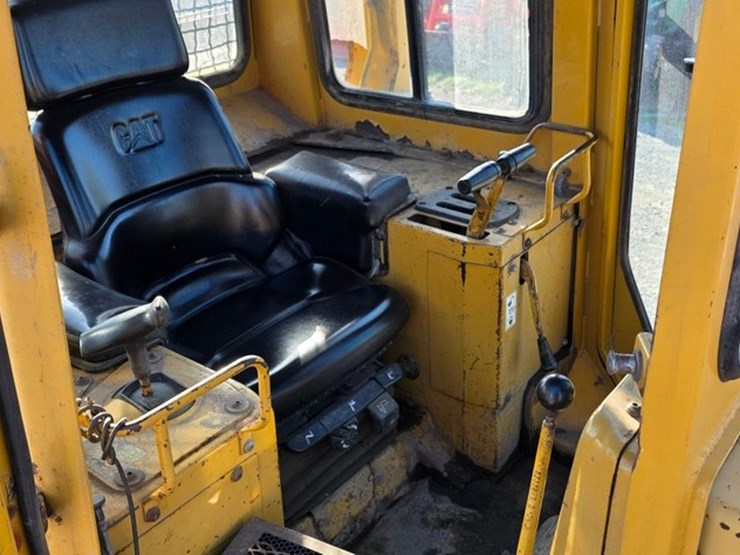 1997-caterpillar-d4h-image-66