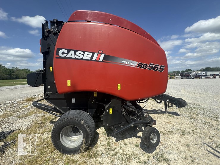 2018-case-ih-rb565-image-5