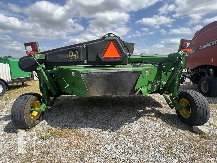 john-deere-946-image-11