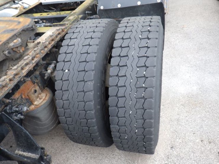 2016-international-8600-image-5