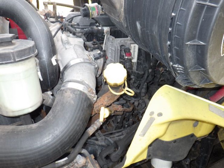 2016-international-8600-image-19