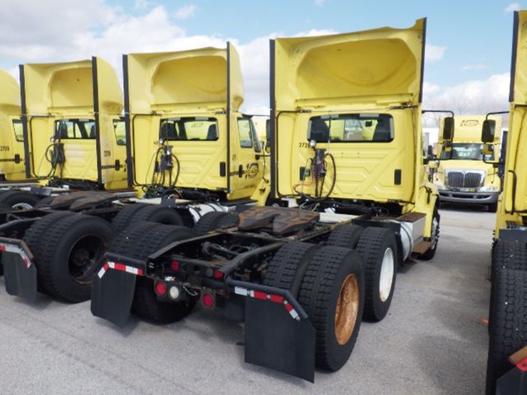 2016-international-8600-image-7