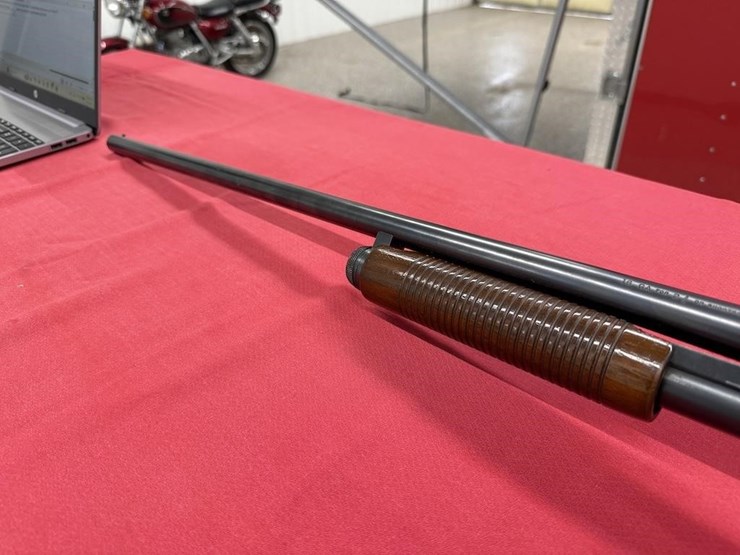 remington-wingmaster-870-16-gauge-shotgun-image-9