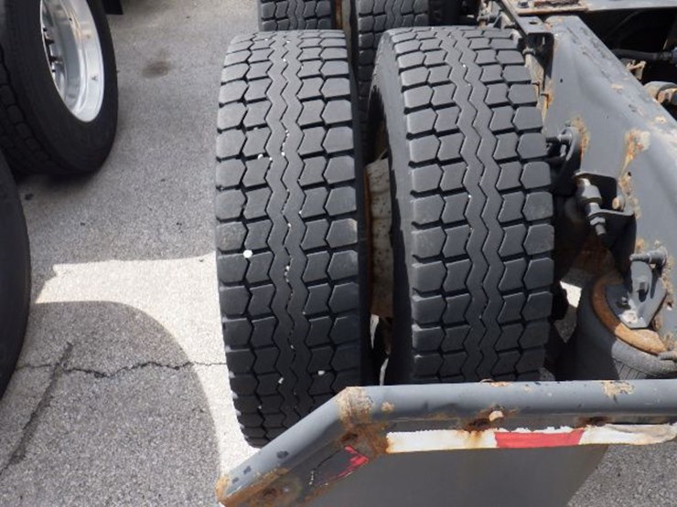 2016-international-8600-image-12