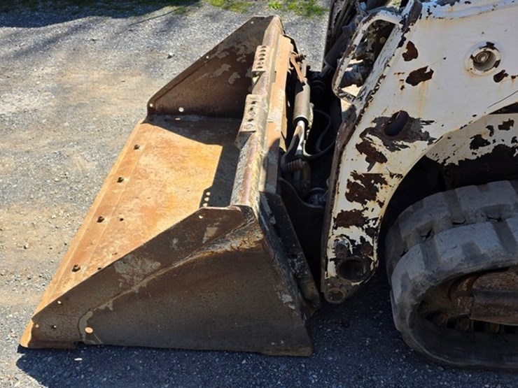 2015-bobcat-t450-image-29