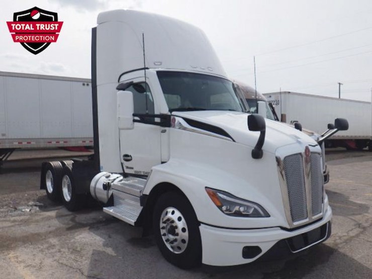2023-kenworth-t680-image-2