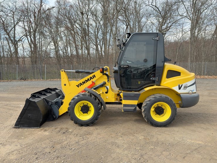 2017-yanmar-v8-image-2