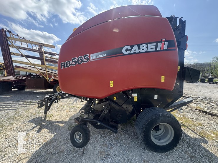 2018-case-ih-rb565-image-9