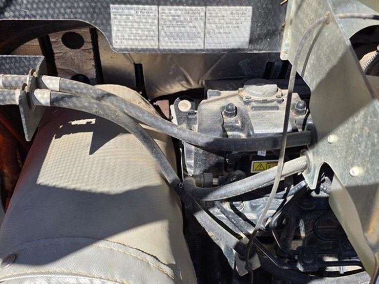 2021-jcb-35z-1-image-53