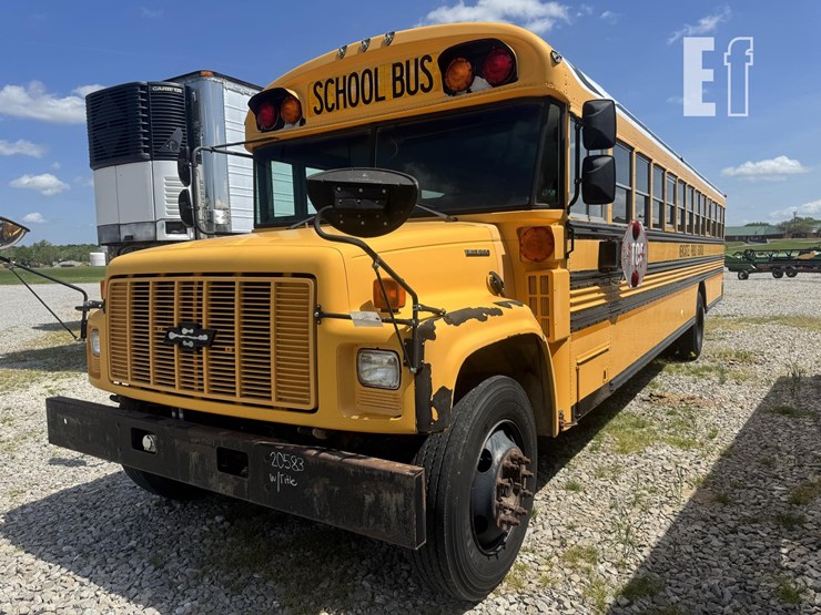 2000-caterpillar-3126-image-1