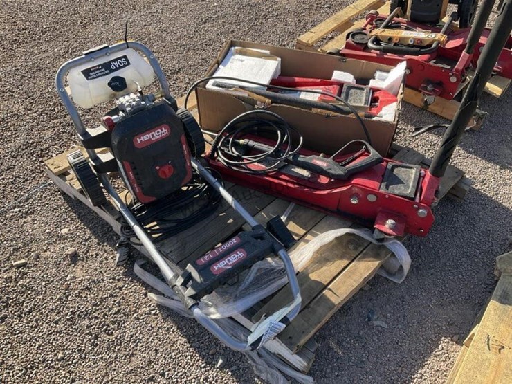 pallet-of-floor-jacks-&-pressure-washer-image-2