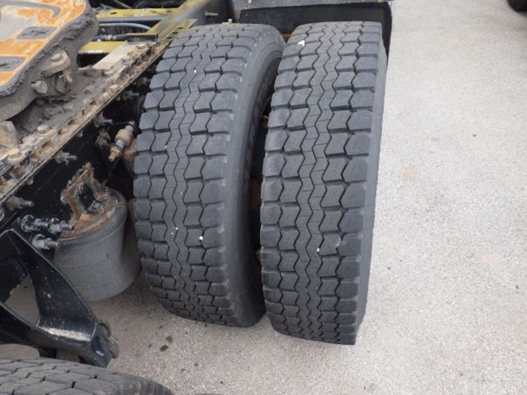 2016-international-8600-image-6