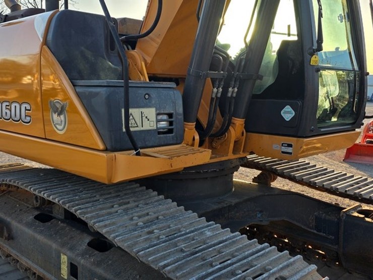 2014-case-cx160c-image-49