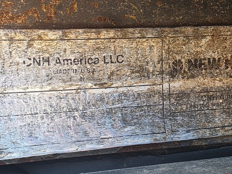 new-holland-l175-image-5