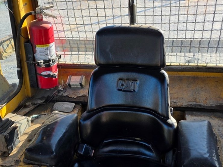 1997-caterpillar-d4h-image-73