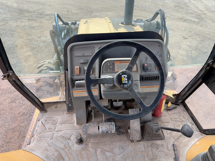 1997-caterpillar-426c-image-28