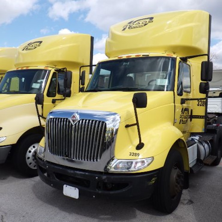 2016 INTERNATIONAL 8600