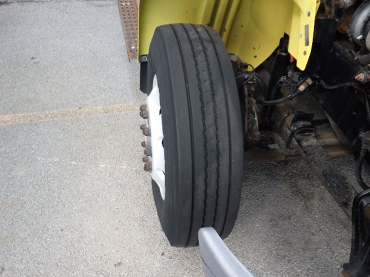 2016-international-8600-image-23