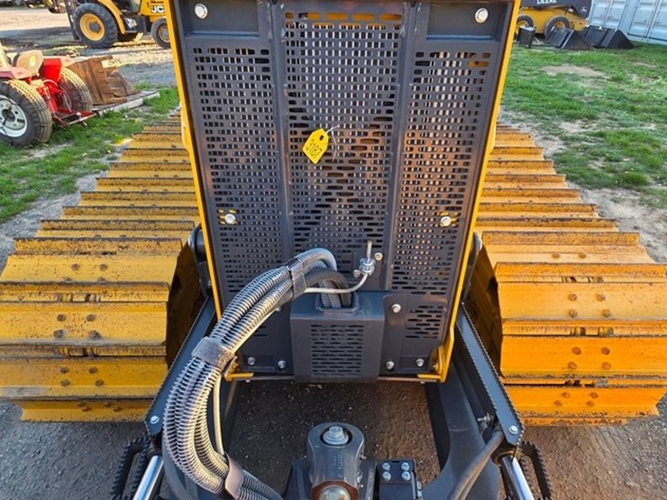 2023-deere-550-lgp-image-58