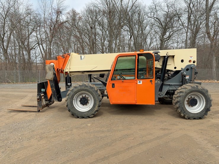 2006-jlg-g10-55a-image-2