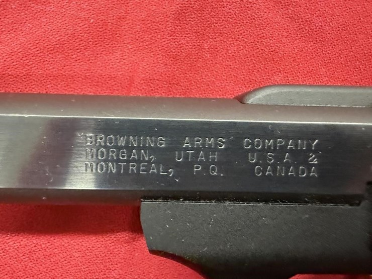 browning-buckmark-.22-lr-pistol-image-6