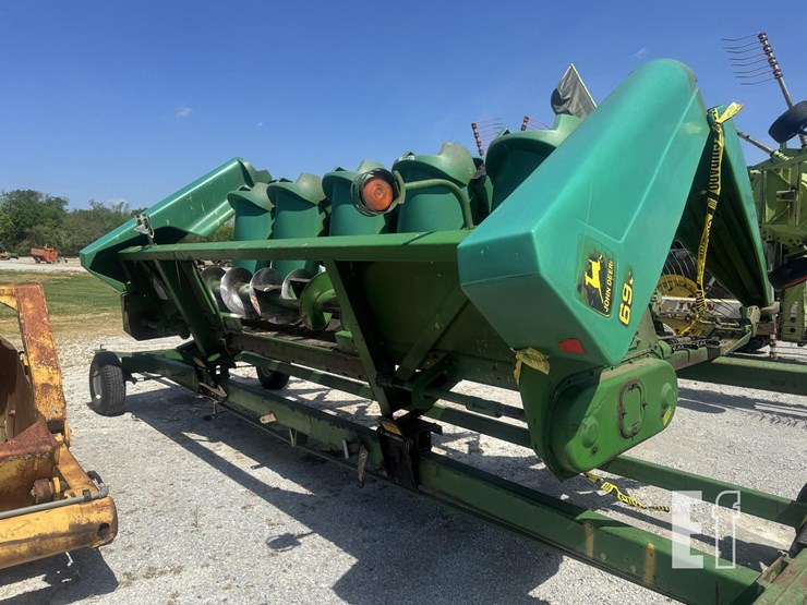 john-deere-693-image-10