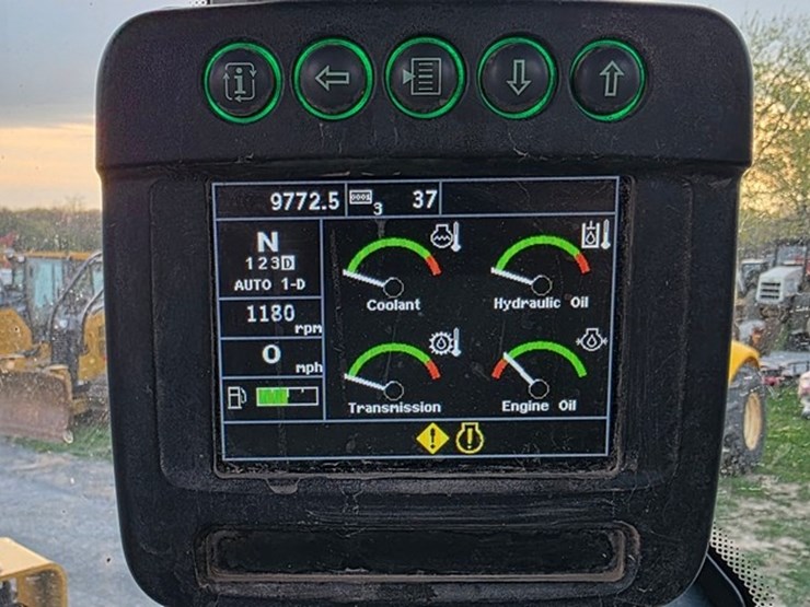 2012-deere-444k-image-61
