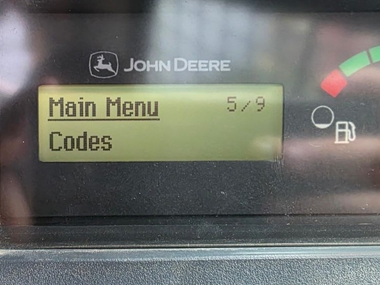 2014-deere-326e-image-70