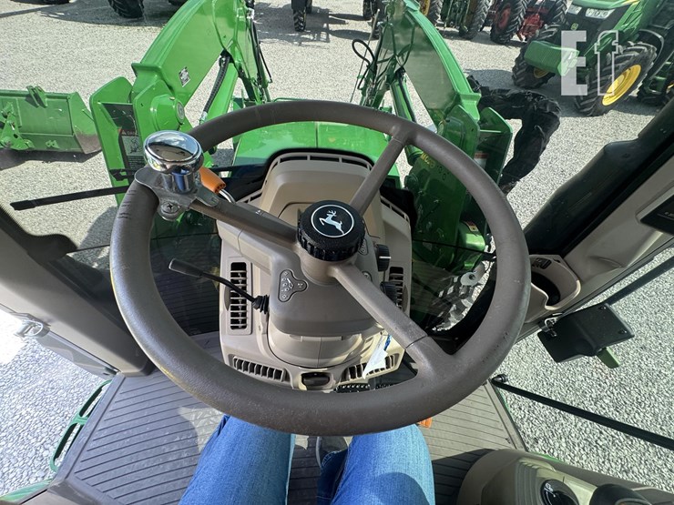 2023-john-deere-6120m-image-17