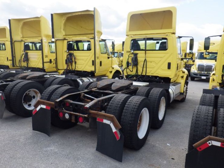 2016-international-8600-image-7