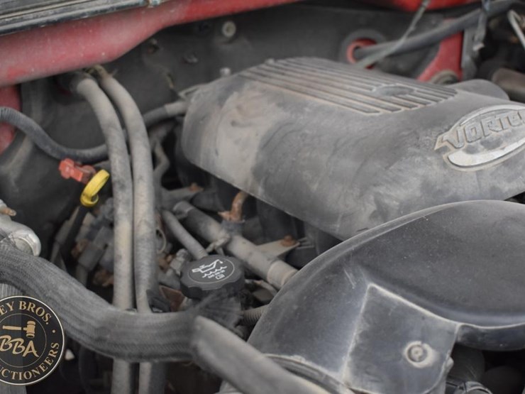 2003-chevrolet-3500-image-37