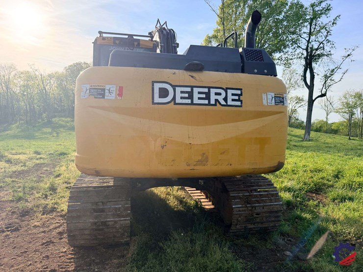 2019-deere-160g-lc-image-4