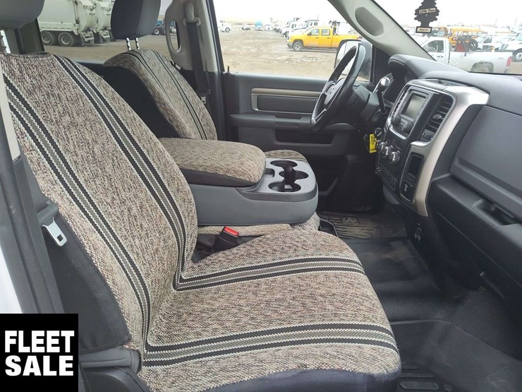 2018-dodge-2500-image-17